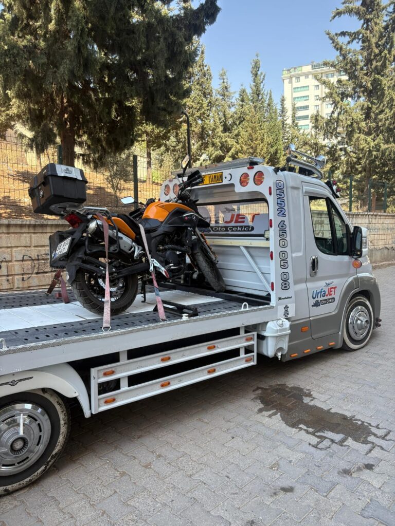 3d9e64b4 b6eb 40e7 b15b 04ad07cc8185